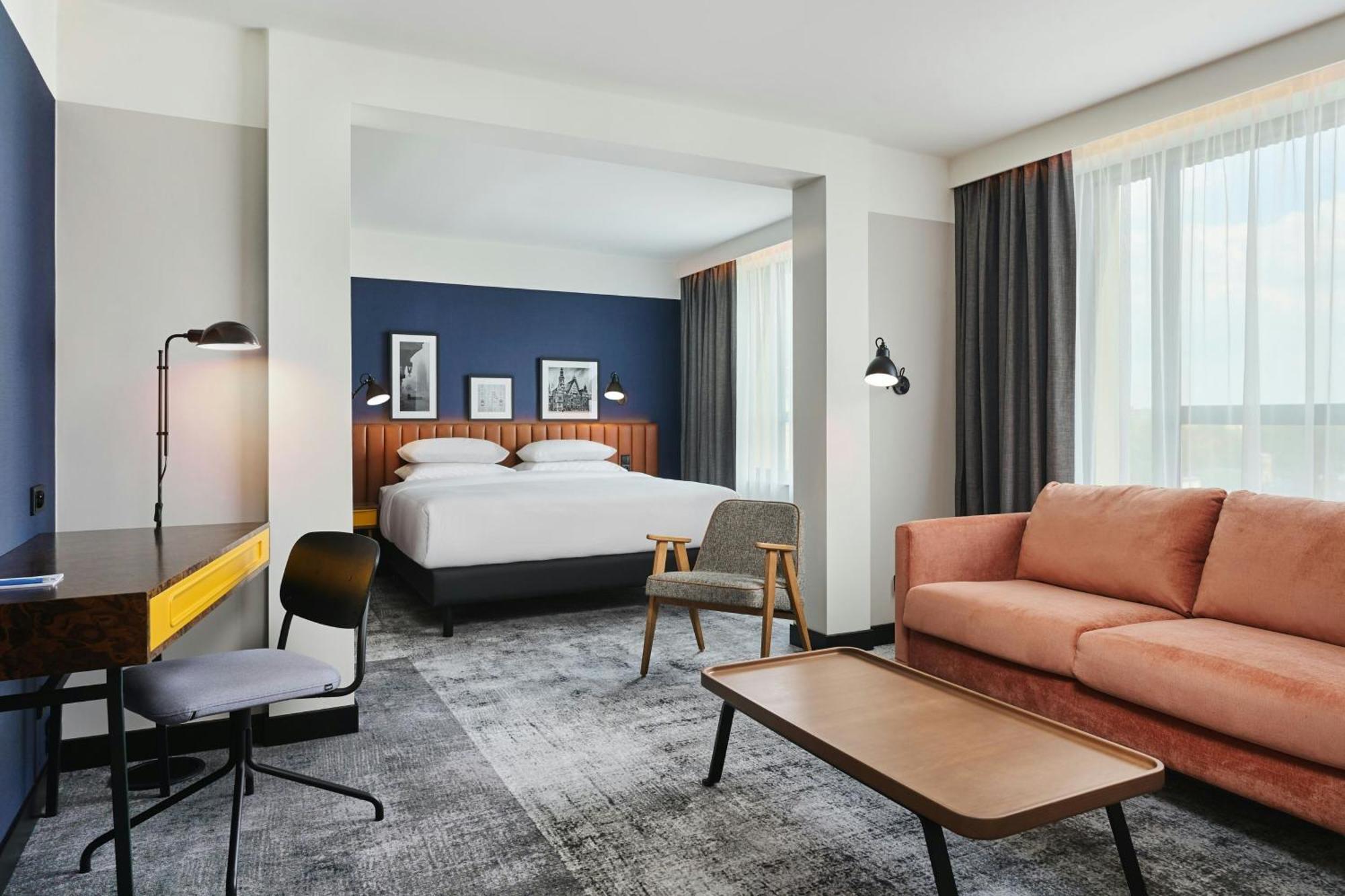 Four Points By Sheraton Вроцлав Экстерьер фото